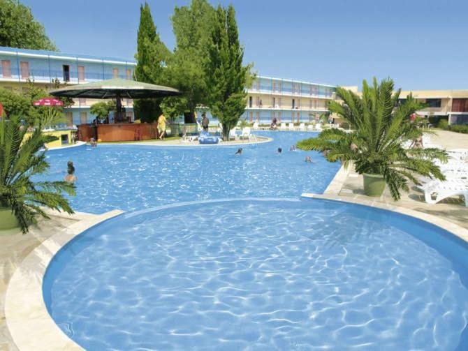 Hotel Azurro 써니비치 외부 사진