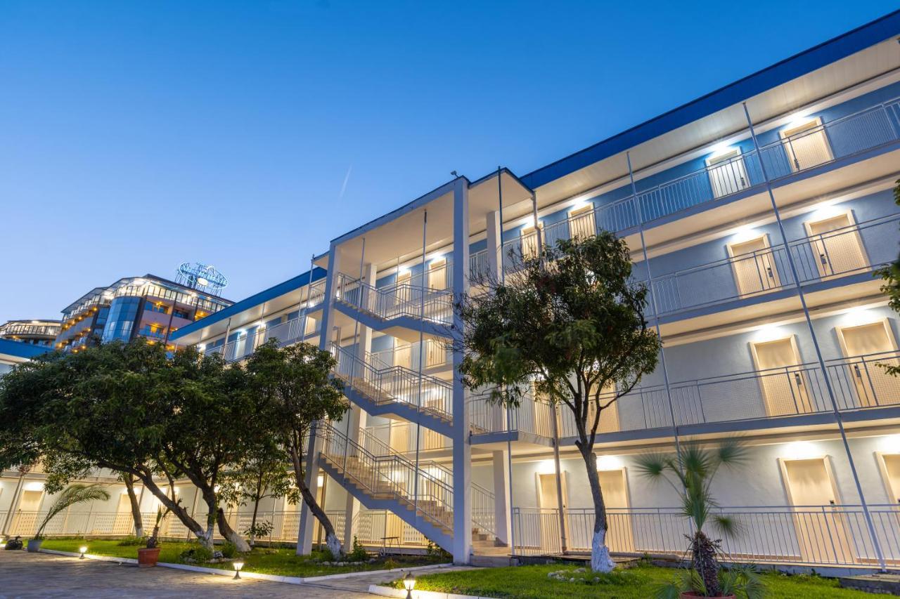 Hotel Azurro 써니비치 외부 사진